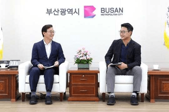 전재수 부산시장, 낙동강청장 접견…낙동강 수변공간 활용 논의